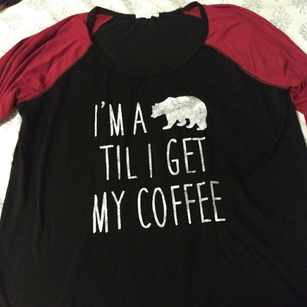 T-SHIRT